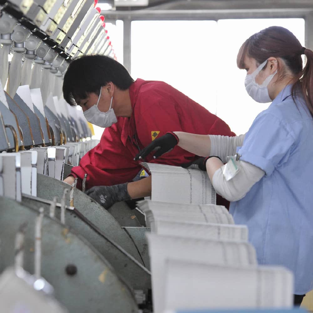 ABOUT 製本設備について ～ 一貫内製
